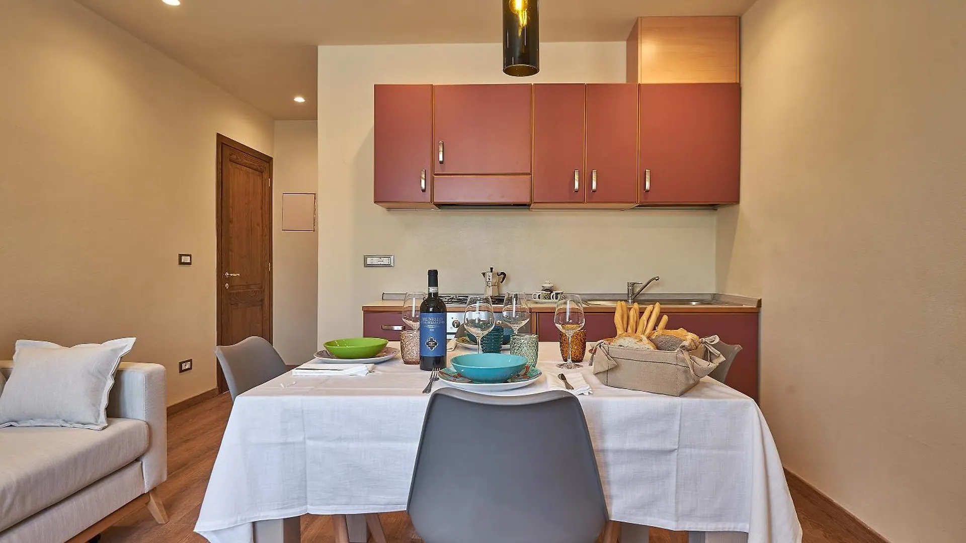 Croce Di Mezzo Villa Montalcino 0*,  Italy